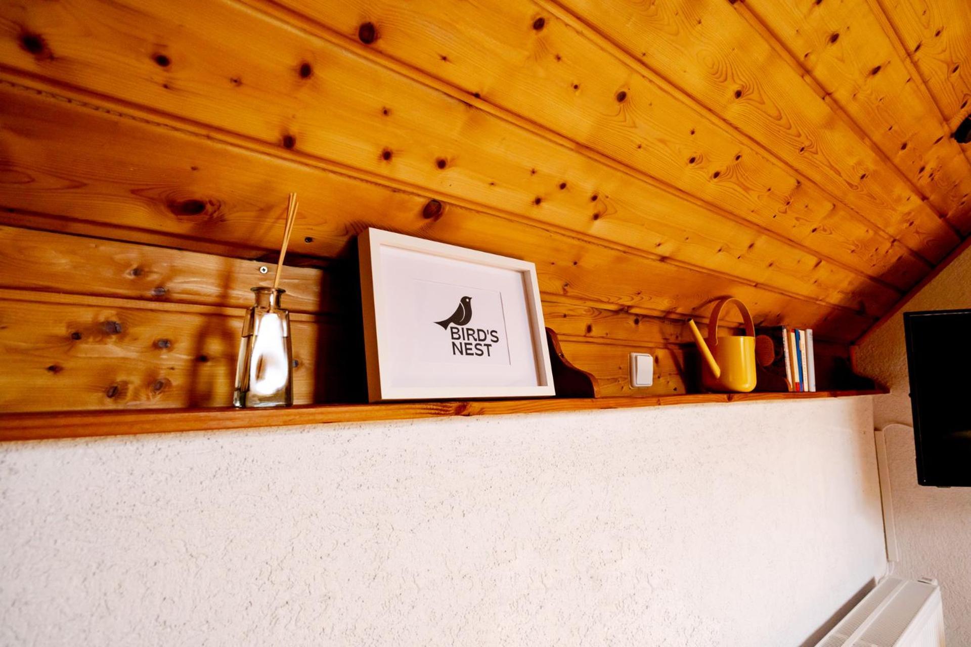 Birds-Nest Ferienwohnung Balkon Kaminofen Darstein Buitenkant foto